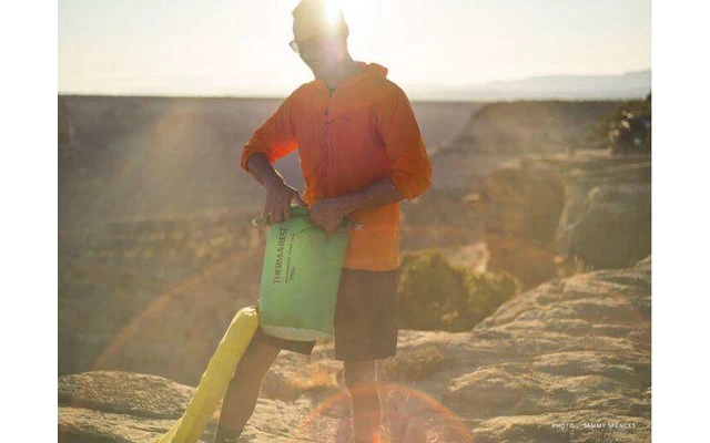 Therm-a-Rest BlockerLite Pumpsack – Bild 4